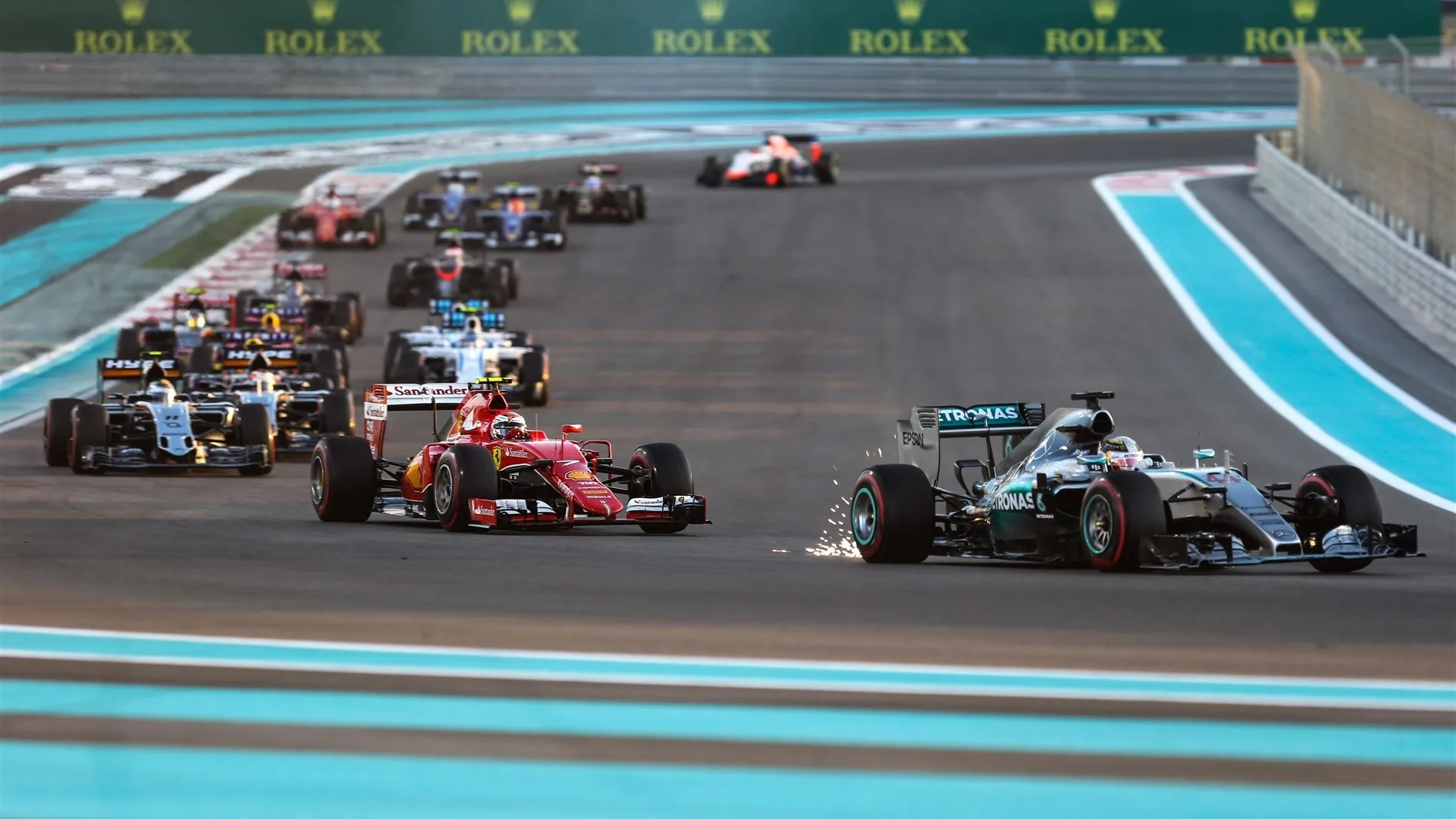Lewis Hamilton (GBR) Mercedes AMG F1 W06 at the start of the race at Formula One World Championship, Rd19, Abu Dhabi Grand Prix, Race, Yas Marina Circuit, Abu Dhabi, UAE, Sunday 29 November 2015. &copy; Sutton Motorsport Images